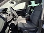 Volkswagen Passat Variant 1.5 TSI Business Carplay Automaat Stoelmass.