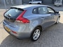 Volvo V40 1.5 T2 122PK Geartronic Kinetic - Navigatie - Parkeersensoren