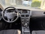 Volvo V40 1.5 T2 122PK Geartronic Kinetic - Navigatie - Parkeersensoren