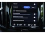 Volvo XC60 2.0 T6 PHEV Long Range AWD Plus Dark|Stoelverwarming+Koeling|Camera|ACC|