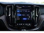 Volvo XC60 2.0 T6 PHEV Long Range AWD Plus Dark|Stoelverwarming+Koeling|Camera|ACC|