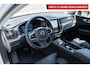Volvo XC60 2.0 T6 PHEV Long Range AWD Plus Dark|Stoelverwarming+Koeling|Camera|ACC|