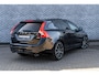 Volvo V60 1.5 T3 Polar | Trekhaak | Navigatie | Stoelverwarming Voor en Achter | Cruise Control Adaptief | Dodehoekdetectie | Parkeersensoren | Getint Glas | Lichtmetalen Velgen 19 inch