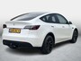 Tesla Model Y Long Range AWD 75 kWh SoH 94% / Orig. Trekhaak / Full Self-Driving Capability € 7.500,- / Panoramadak / Stoelverwarming / 3 Fase / Fabrieksgarantie /