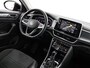 Volkswagen T-Roc 1.5 TSI 150pk DSG Style · Camera · Dodehoeksensor · Apple/Android Car Play · Navigatie · Stuur & Stoelverwarming · 17'' Inch ·