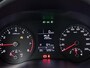 Kia Stonic 1.0 100pk Sports Edition | Trekhaak | Navigatie | Airco | Camera | Cruise Control | 17"LMV | Apple Carplay/Android Auto |