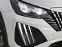 Peugeot 2008 1.2 130pk Allure Automaat | LAGE KM | Trekhaak | Navigatie | Climate Control | Adaptieve Cruise Control | Camera | 17"LMV | LED |