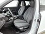 Peugeot 2008 1.2 130pk Allure Automaat | LAGE KM | Trekhaak | Navigatie | Climate Control | Adaptieve Cruise Control | Camera | 17"LMV | LED |