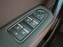 Renault Captur 1.0 TCe 90 Intens + Trekhaak|LED|Sfeerverl.|Keyless|Navi|DAB|Climate|Cruise|PDC|Leder/stof|17"LMV