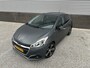 Peugeot 208 1.2 PureTech GT-line/Navi/climaat-control/carbon/achteruitrijcamera/kuipstoelen/LM-velgen/2 sleutels/Matgrijs/bomvol