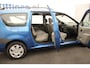 Dacia Logan MCV 1.6-16V Lauréate MPV met trekhaak
