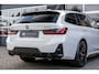 BMW 3-Serie Touring 330e xDrive M-Sport | Panorama | Harman/Kardon | Memory | Trekhaak | Parking Ass. Plus | 19' Inch |