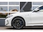 BMW 3-Serie Touring 330e xDrive M-Sport | Panorama | Harman/Kardon | Memory | Trekhaak | Parking Ass. Plus | 19' Inch |