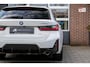 BMW 3-Serie Touring 330e xDrive M-Sport | Panorama | Harman/Kardon | Memory | Trekhaak | Parking Ass. Plus | 19' Inch |