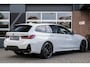 BMW 3-Serie Touring 330e xDrive M-Sport | Panorama | Harman/Kardon | Memory | Trekhaak | Parking Ass. Plus | 19' Inch |