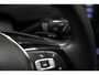 Volkswagen Golf 1.4 TSI ACT 140PK DSG R-Line * Pano - Keyless - Camera - Xenon - LED - Leder - Massage *