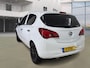Opel Corsa 1.2 white & black/ LM VELGEN/ SCHERM