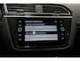 Volkswagen Tiguan 2.0 TSI 4Motion 230PK 3x R-Line * Pano - Trekhaak - Virtual - 20" - ACC - Keyless - HUD - Camera *