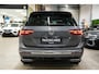 Volkswagen Tiguan 2.0 TSI 4Motion 230PK 3x R-Line * Pano - Trekhaak - Virtual - 20" - ACC - Keyless - HUD - Camera *