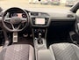 Volkswagen Tiguan 1.5 TSI R-Line Black pack | Key less| Camera | Stuurverwarming |