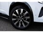 Renault Austral 1.2 E-Tech full hybrid 200 Techno | Stoelverwarming | Stoelmassage | Dodehoekdetectie | Navigatie Google Maps | Apple Carplay | Android Auto | Keyless Entry | Achteruitrijcamera | Lichtmetalen Velgen 19 inch