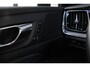 Volvo V60 2.0 T6 Recharge AWD R-Design | Panoramadak | Trekhaak | Apple Carplay |