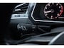Volkswagen Tiguan Allspace 1.4 TSI DSG-6 Highline 7p. | 7-Persoons | Lederen Bekleding | Stoelverwarming | Elektrisch Verstelbare Voorstoelen | Active Info Display | Elektrische Achterklep | Keyless Entry | LED Koplampen |