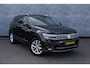 Volkswagen Tiguan Allspace 1.4 TSI DSG-6 Highline 7p. | 7-Persoons | Lederen Bekleding | Stoelverwarming | Elektrisch Verstelbare Voorstoelen | Active Info Display | Elektrische Achterklep | Keyless Entry | LED Koplampen |