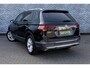 Volkswagen Tiguan Allspace 1.4 TSI DSG-6 Highline 7p. | 7-Persoons | Lederen Bekleding | Stoelverwarming | Elektrisch Verstelbare Voorstoelen | Active Info Display | Elektrische Achterklep | Keyless Entry | LED Koplampen |