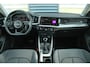 Audi A1 Sportback 30 TFSI 116pk S-tronic S edition | Achteruitrijcamera | Ambient Verlichting PLUS | Sportstoelen | LED Koplampen | Zwart Optiek Pakket PLUS | Privacy Glas