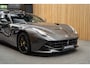 Ferrari F12 Berlinetta Carbon Lift Camera 6.3 Berlinetta HELE Historische Kleur