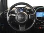 MINI Cooper 5-Deurs 1.5 Classic 136PK AUTO | Cruise control | Navigatie | Parkeersensoren achter | Apple carplay Android auto | Keyless start | Airco automatisch | Verkeersborden detectie | DAB | LED | 17"LMV