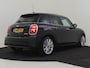 MINI Cooper 5-Deurs 1.5 Classic 136PK AUTO | Cruise control | Navigatie | Parkeersensoren achter | Apple carplay Android auto | Keyless start | Airco automatisch | Verkeersborden detectie | DAB | LED | 17"LMV