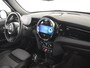 MINI Cooper 5-Deurs 1.5 Classic 136PK AUTO | Cruise control | Navigatie | Parkeersensoren achter | Apple carplay Android auto | Keyless start | Airco automatisch | Verkeersborden detectie | DAB | LED | 17"LMV