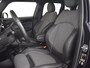 MINI Cooper 5-Deurs 1.5 Classic 136PK AUTO | Cruise control | Navigatie | Parkeersensoren achter | Apple carplay Android auto | Keyless start | Airco automatisch | Verkeersborden detectie | DAB | LED | 17"LMV