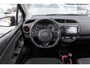 Toyota Yaris 1.0 VVT-i Design Red