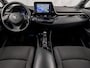 Toyota C-HR / C-HR+ 1.8 Hybrid Sport Automaat (NAVIGATIE, CAMERA, JBL AUDIO, STOELVERWARMING, KEYLESS, SPORTSTOELEN, GETINT GLAS, ADAPTIVE CRUISE, NIEUWSTAAT)