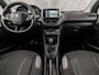 Peugeot 208 1.2 VTi Sport (NAVIGATIE, CLIMATE, PARKEERSENSOREN, SPORTSTOELEN, CRUISE, NIEUWE APK, NIEUWSTAAT)