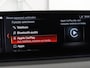BMW 5-Serie 520i M Sport | Head-Up | Leder | Stoelverwarming | Camera | Sportstoelen | Park Assist | Carplay | Sfeerverlichting | Navigatie | Cruise control | Memory | Climate control | 19'' | Bluetooth