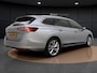 Skoda Superb Combi 1.5 TSI PHEV Edition | Pano Dak | Camera | ACC | Stoelverwarming | Matrix LED | Getint Glas | 18'' |