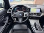 BMW 3-Serie 320i High Executive M-Sport Acc Stoelverwarming