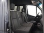 Mercedes-Benz Sprinter 317 CDI | Aut. | L2 H2 | Dubbele Cabine | 3.5T AHW | 6-Zits | LM Velgen | Stylingpakket | Stoelverwarming | Parkeercamera | Navigatie | Safebumper | Tachograaf | Certified