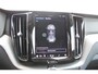 Volvo XC60 T6 350PK Automaat Plug-in hybrid AWD Ultimate Dark Trekhaak / Luchtvering / Bowers & Wilkins / Adaptive Cruise control / 360 Camera / BLIS / Stoelverwarming voor en achter / Stuurverwarming / Elektrisch bedienbare stoelen met geheugen /