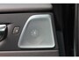 Volvo XC60 T6 350PK Automaat Plug-in hybrid AWD Ultimate Dark Trekhaak / Luchtvering / Bowers & Wilkins / Adaptive Cruise control / 360 Camera / BLIS / Stoelverwarming voor en achter / Stuurverwarming / Elektrisch bedienbare stoelen met geheugen /