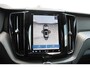 Volvo XC60 T6 350PK Automaat Plug-in hybrid AWD Ultimate Dark Trekhaak / Luchtvering / Bowers & Wilkins / Adaptive Cruise control / 360 Camera / BLIS / Stoelverwarming voor en achter / Stuurverwarming / Elektrisch bedienbare stoelen met geheugen /