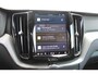 Volvo XC60 T6 350PK Automaat Plug-in hybrid AWD Ultimate Dark Trekhaak / Luchtvering / Bowers & Wilkins / Adaptive Cruise control / 360 Camera / BLIS / Stoelverwarming voor en achter / Stuurverwarming / Elektrisch bedienbare stoelen met geheugen /