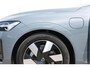 Volvo XC60 T6 350PK Automaat Plug-in hybrid AWD Ultimate Dark Trekhaak / Luchtvering / Bowers & Wilkins / Adaptive Cruise control / 360 Camera / BLIS / Stoelverwarming voor en achter / Stuurverwarming / Elektrisch bedienbare stoelen met geheugen /