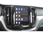 Volvo XC60 T6 350PK Automaat Plug-in hybrid AWD Ultimate Dark Trekhaak / Luchtvering / Bowers & Wilkins / Adaptive Cruise control / 360 Camera / BLIS / Stoelverwarming voor en achter / Stuurverwarming / Elektrisch bedienbare stoelen met geheugen /