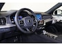 Volvo XC90 T8 Recharge AWD Ultra Black Ed. Exec. - Luchtvering - Panorama/schuifdak - IntelliSafe Assist & Surround - 360º Camera - Bowers & Wilkins audio - Adaptieve LED koplampen - Verwarmde voorstoelen, stuur & achterbank - Parkeersensoren voor & achter - Elektr. bedienb. voorstoelen met geheugen - Head up display - Draadloze tel. lader - Extra getint glas - 22' LMV
