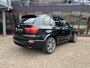 BMW X5 xDrive50i High Executive | 1e eigenaar | Full option | Soft Close | M-Sport | Dealer onderhouden |
